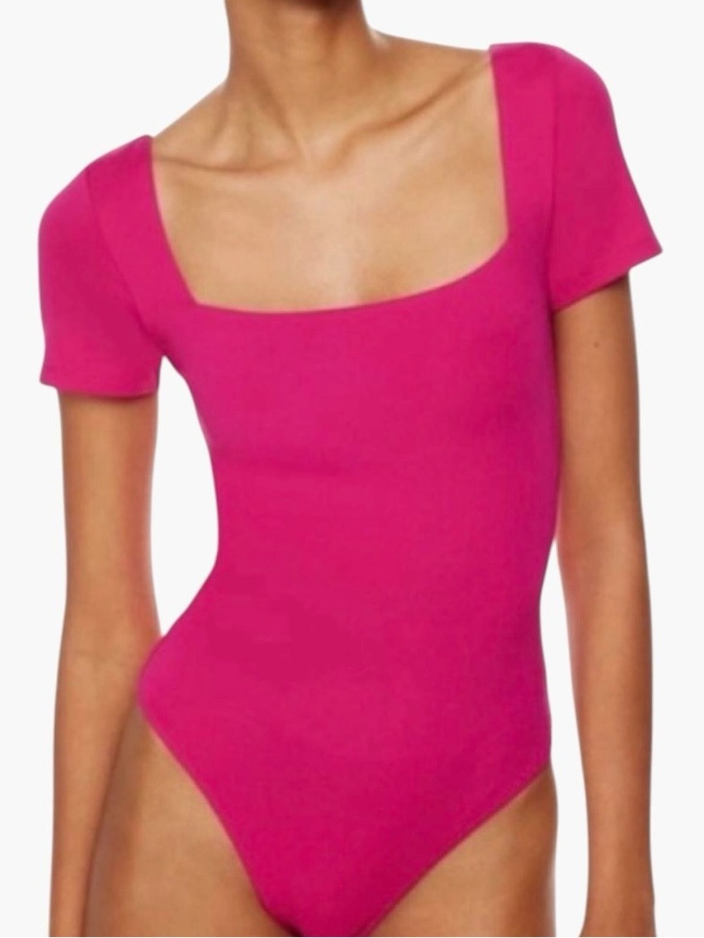 Aritzia Babaton Contour Squareneck Shortsleeve Bodysuit Magenta Pink Women's M